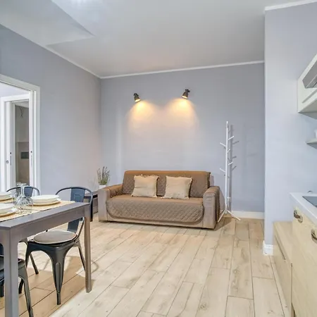 V2 In Stazione Apartment *